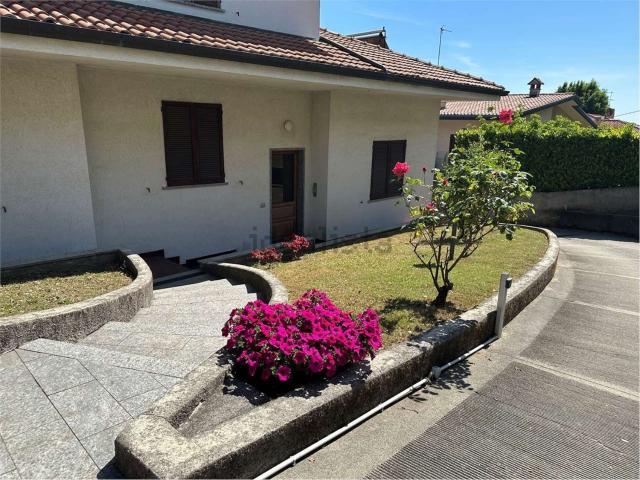 Appartamento in affitto di 90 m² in Via Monte Bisbino, 8
