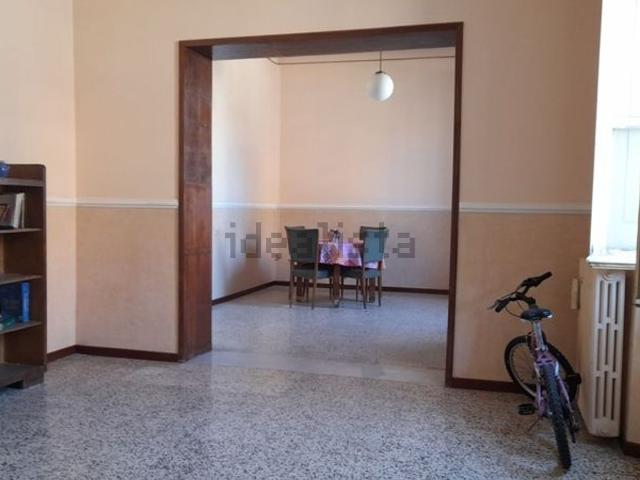 Appartamento in affitto di 90 m² in Via Montello, 10