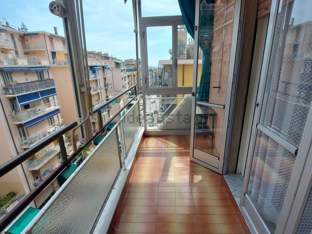 Appartamento in affitto di 90 m² in Via Pietro Agosti, 103