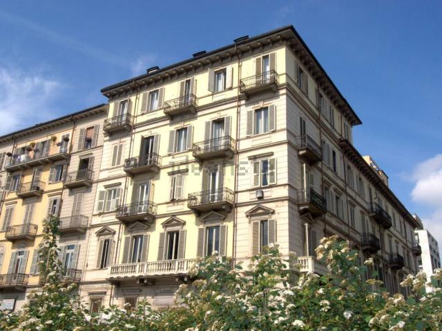 Appartamento in affitto di 90 m² in Via Pietro Giannone, 1