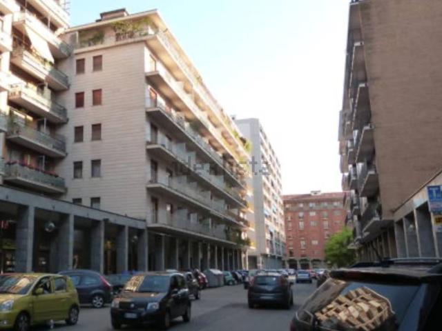 Appartamento in affitto di 90 m² in Via Pietro Francesco Guala, 118