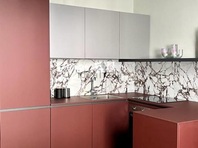 Appartamento in affitto di 90 m² in Via Plinio, 33