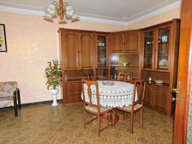 Appartamento in affitto di 90 m² in Via Reno, 1