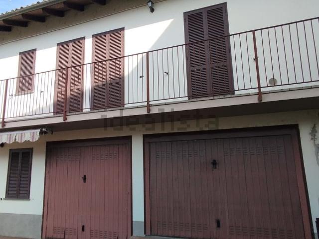 Appartamento in affitto di 90 m² in Via Roma
