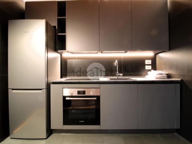 Appartamento in affitto di 90 m² in Via San Vitale, 31
