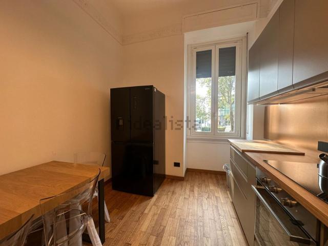 Appartamento in affitto di 90 m² in Viale Cassala, 75