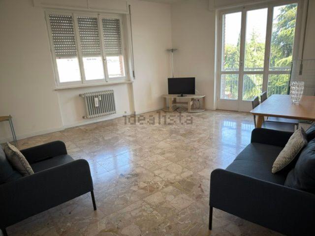 Appartamento in affitto di 90 m² in Viale della Vittoria, 2