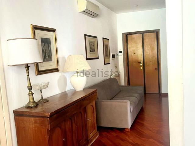 Appartamento in affitto di 90 m² in Viale di Villa Pamphili