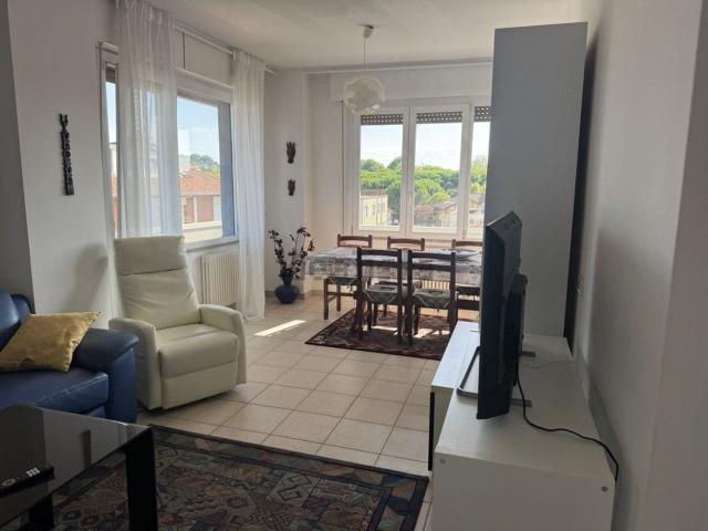 Appartamento in affitto di 90 m² in Viale Diaz
