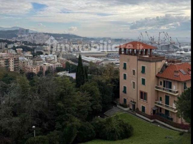 Appartamento in affitto di 90 m² in Viale Villa Gavotti, 66