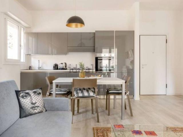 Appartamento in affitto di 90 m² in Viale Vittorio Veneto, 1