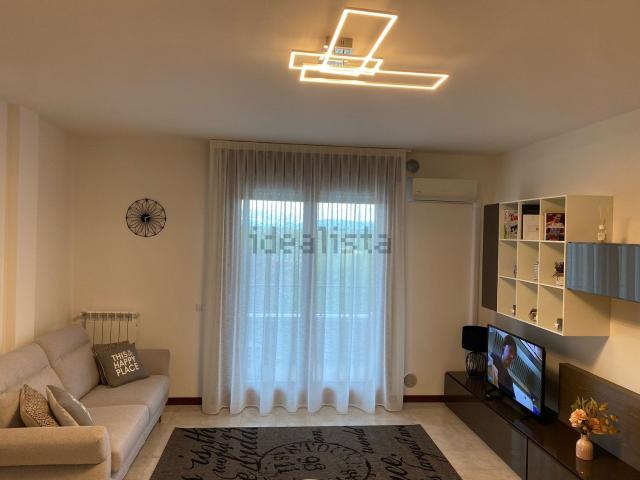 Appartamento in affitto di 90 m²