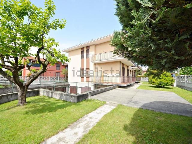 Appartamento in affitto di 91 m² in Via Adda, 2