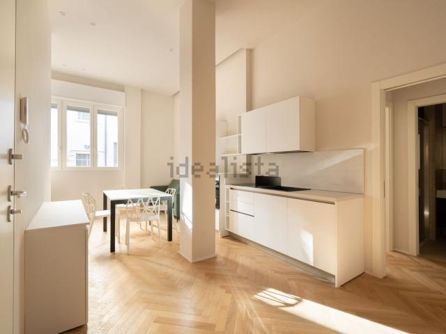 Appartamento in affitto di 91 m² in Via Giulio Belinzaghi, 14