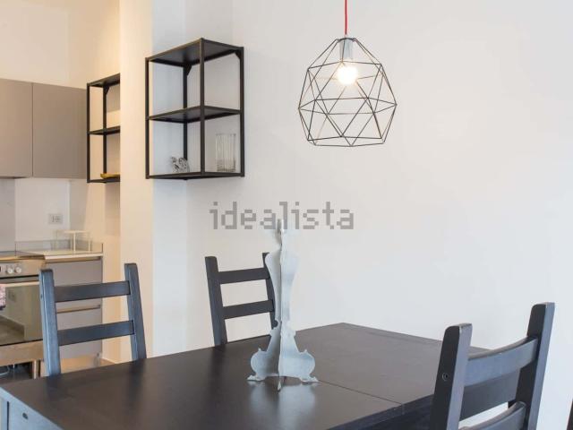 Appartamento in affitto di 91 m² in Via Pellegrino Rossi, 13