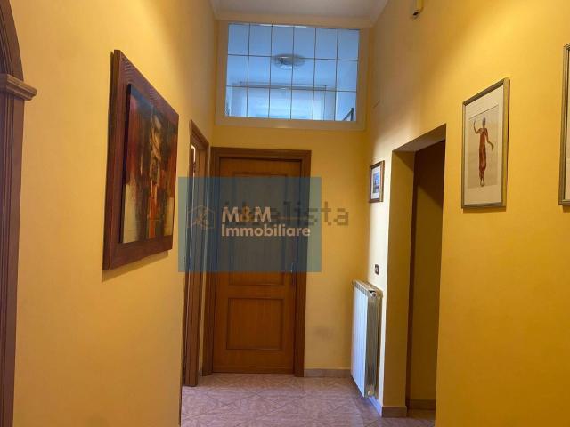 Appartamento in affitto di 91 m² in Via Santa Maria, 74