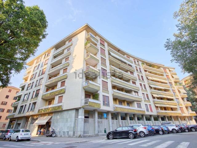 Appartamento in affitto di 92 m² in Piazza Desiderato Chiaves, 7