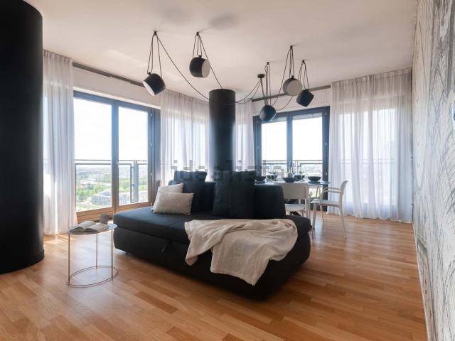 Appartamento in affitto di 92 m² in Via Ugo Tognazzi, 6