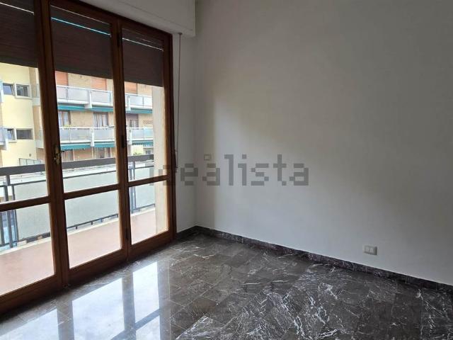 Appartamento in affitto di 92 m² in Via Duccio di Buoninsegna