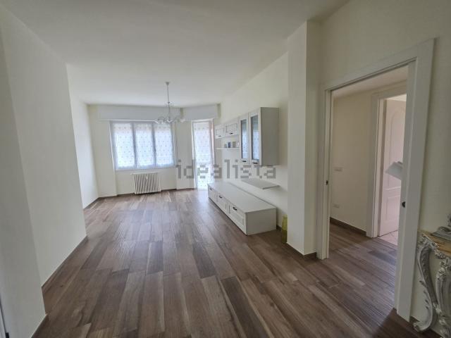 Appartamento in affitto di 92 m² in Via G. B. Lulli, 9