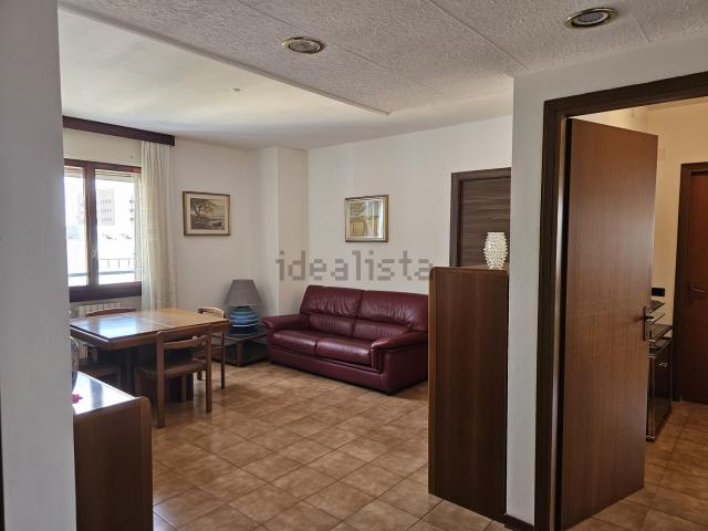 Appartamento in affitto di 97 m² in Via Barnaba Oriani, 30