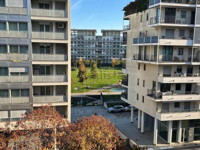 Appartamento in affitto di 97 m² in Via Bruno Cassinari