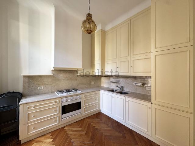 Appartamento in affitto di 94 m² in Corso Vercelli