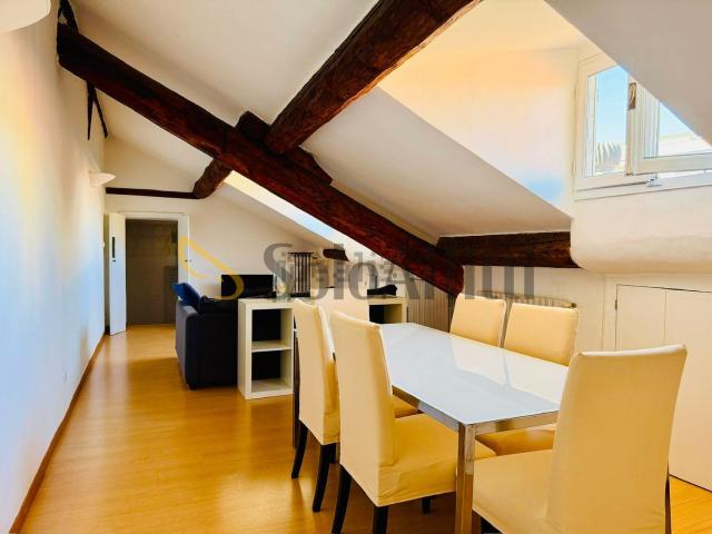 Appartamento in affitto di 94 m² in Largo Guido Donegani, 3