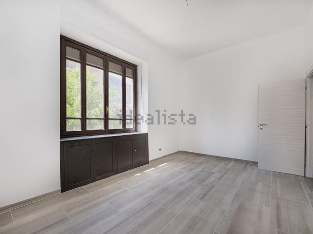 Appartamento in affitto di 94 m² in Via XXV Aprile