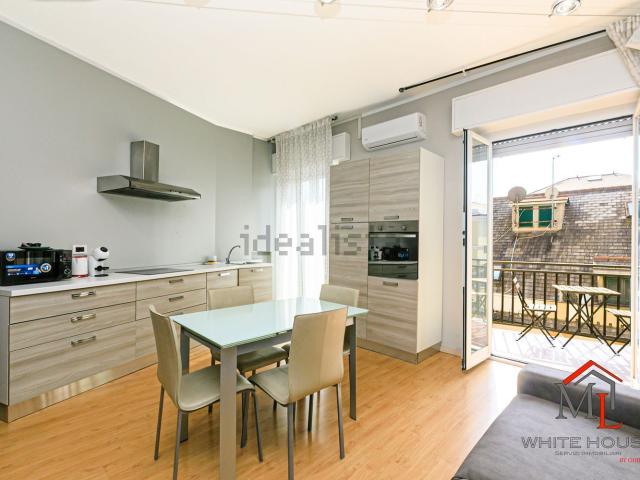 Appartamento in affitto di 94 m² in Via Alfredo D&apos Andrade, 34