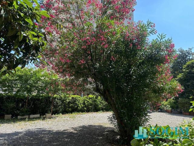 Appartamento in affitto di 94 m² in Via Antonio Fogazzaro, 9