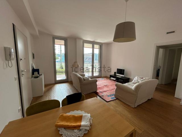 Appartamento in affitto di 94 m² in Via Privata Ebro, 10