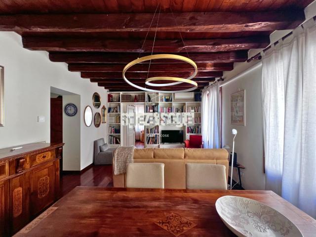Appartamento in affitto di 94 m²