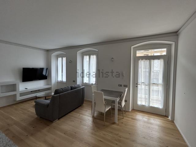 Appartamento in affitto di 95 m² in Corso Bettini, 50