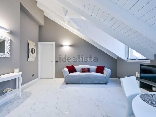 Appartamento in affitto di 95 m² in Corso di Porta Romana, 92