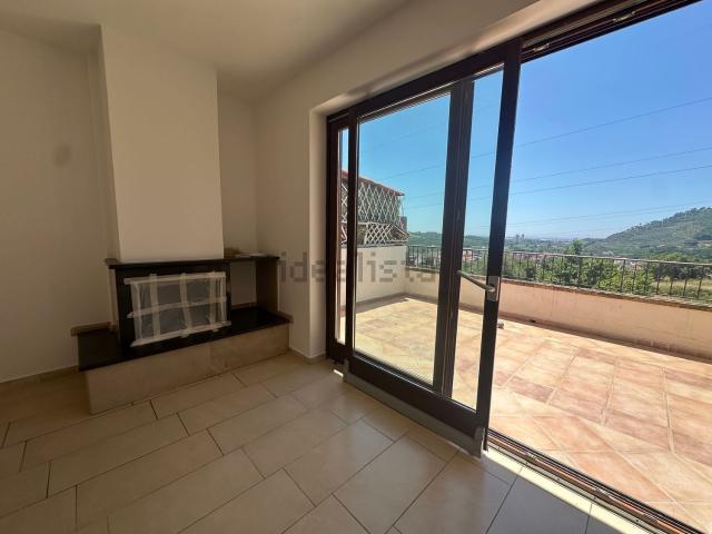 Appartamento in affitto di 95 m² in Località Speranzo, 9