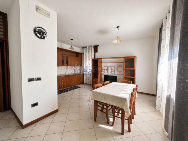 Appartamento in affitto di 95 m² in Via Tito Livio