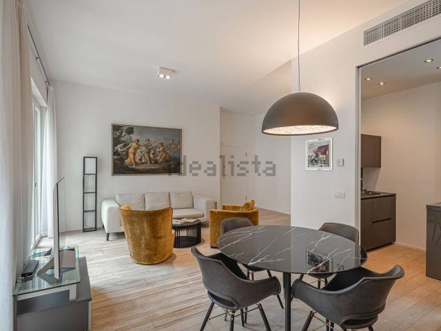 Appartamento in affitto di 95 m² in Via Uberto Visconti di Modrone