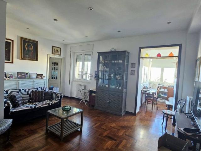 Appartamento in affitto di 95 m² in Via Vittorio Veneto, 26