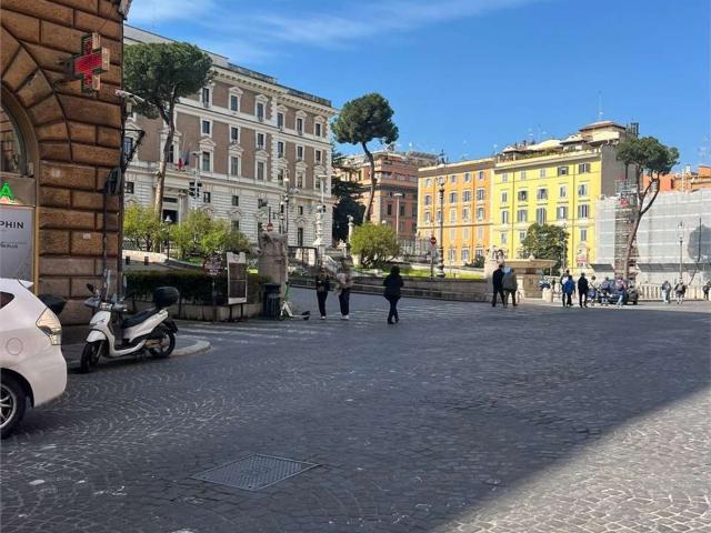 Appartamento in affitto di 95 m² in Via Agostino Depretis