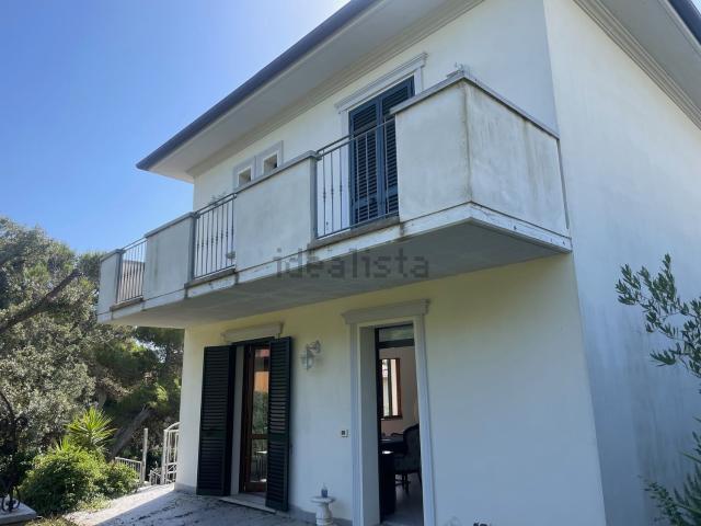 Appartamento in affitto di 95 m² in Via Adda, 4