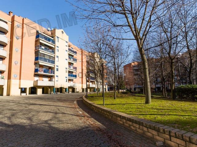 Appartamento in affitto di 95 m² in Via Aldo Moro