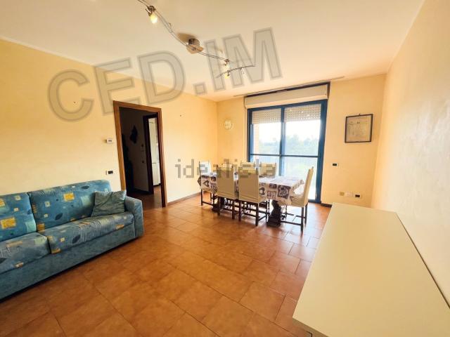 Appartamento in affitto di 95 m² in Via Aldo Moro, 4