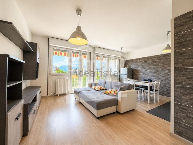 Appartamento in affitto di 95 m² in Via Alpignano, 62