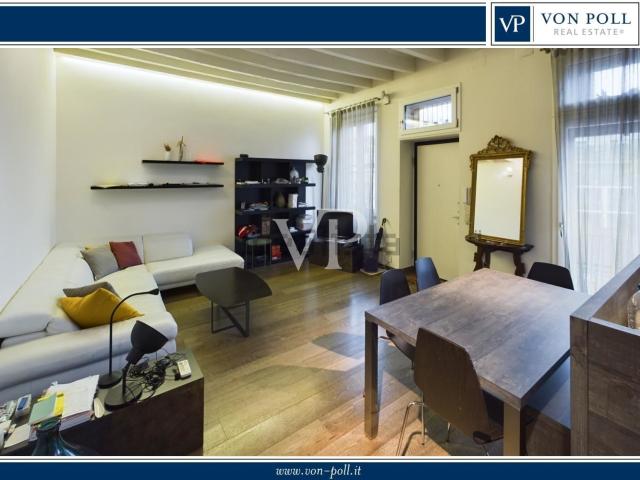 Appartamento in affitto di 95 m² in Via Altaguardia, 17