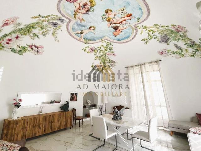 Appartamento in affitto di 95 m² in Via Amedeo, 66
