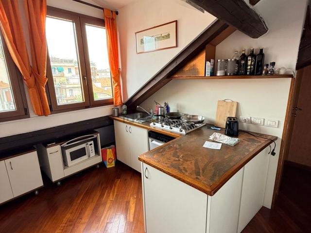 Appartamento in affitto di 95 m² in Via Bianca di Savoia, 19