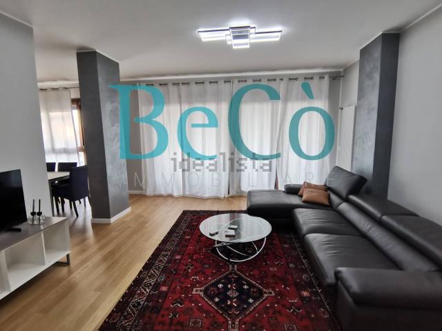 Appartamento in affitto di 95 m² in Via Cesare Battisti, 8