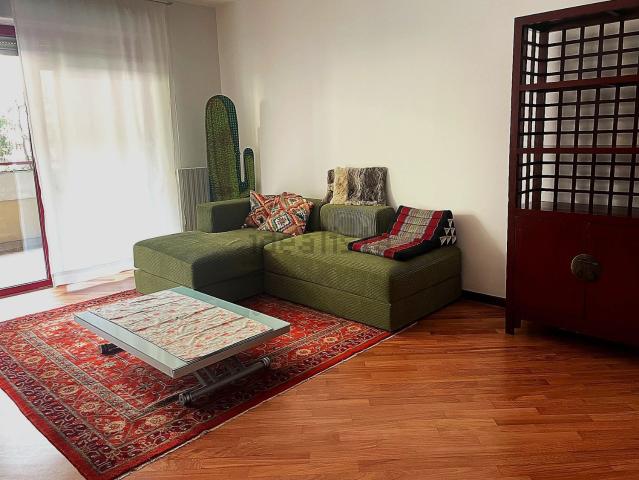 Appartamento in affitto di 95 m² in Via Cesena