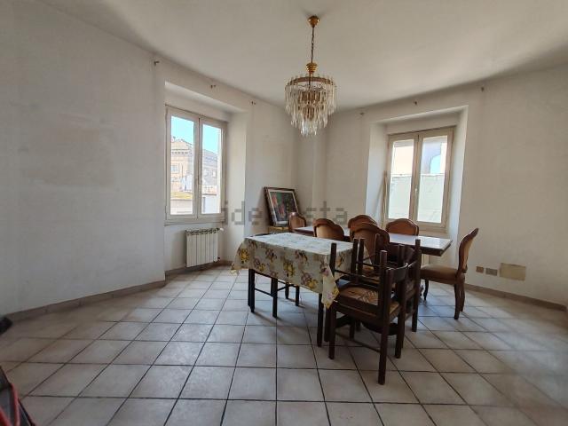 Appartamento in affitto di 95 m² in Via Cieca